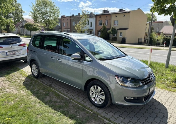 Volkswagen Sharan cena 41600 przebieg: 278000, rok produkcji 2013 z Śrem małe 277